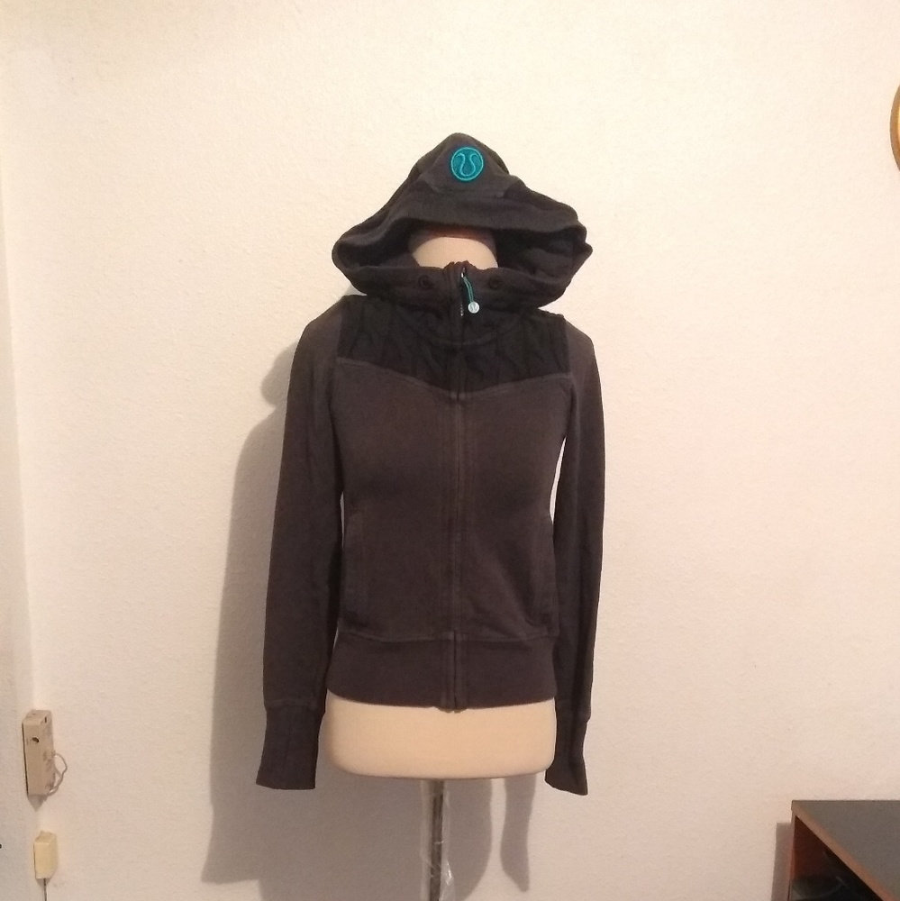 Lululemon Athletica Heather Gray Hooded Sweater